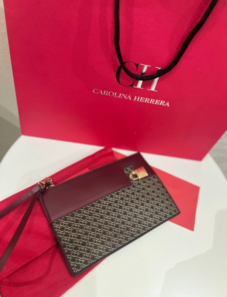 CH pouch