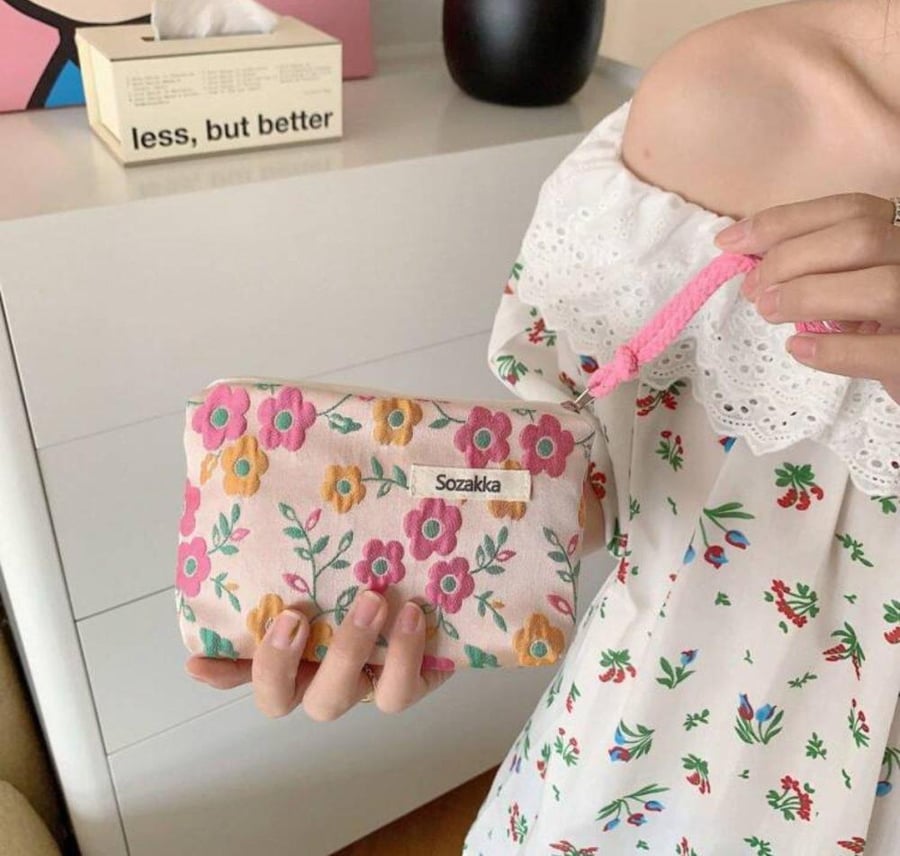 Mini makeup bag