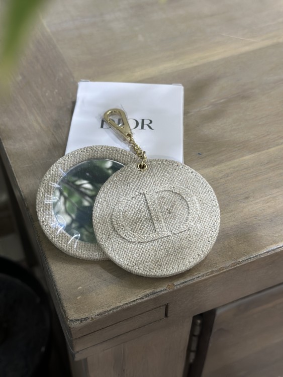 DIOR Mirror