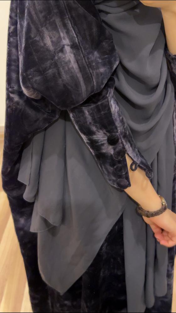 عباية ليل مخمل