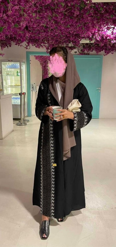 عباية كريب بلقيس تطريز كمبيوتر قصة عادي
