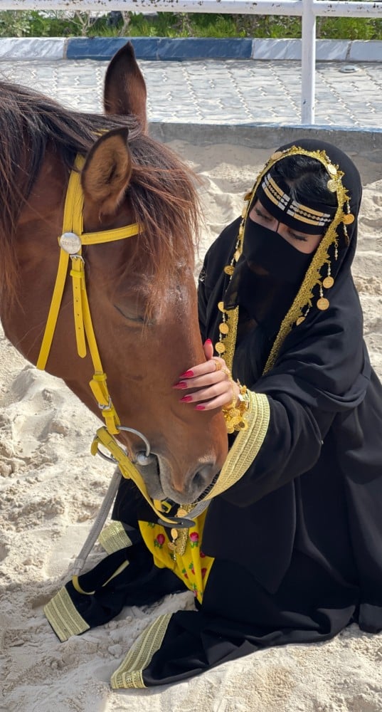 Sheikh's abaya, royal abaya with a hijab of jeans and a niqab