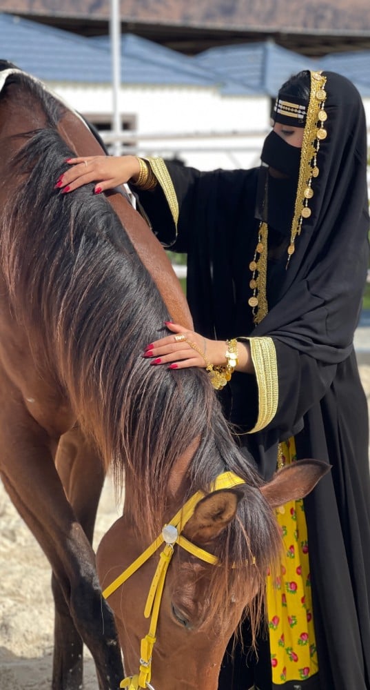 Sheikh's abaya, royal abaya with a hijab of jeans and a niqab