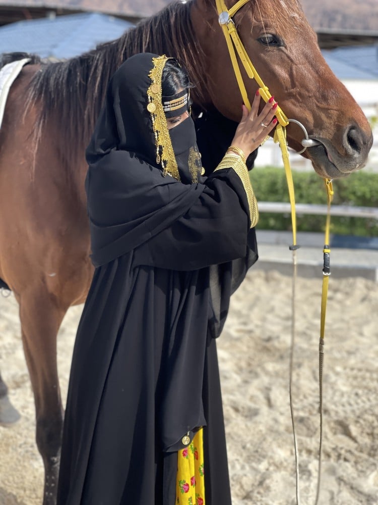 Sheikh's abaya, royal abaya with a hijab of jeans and a niqab