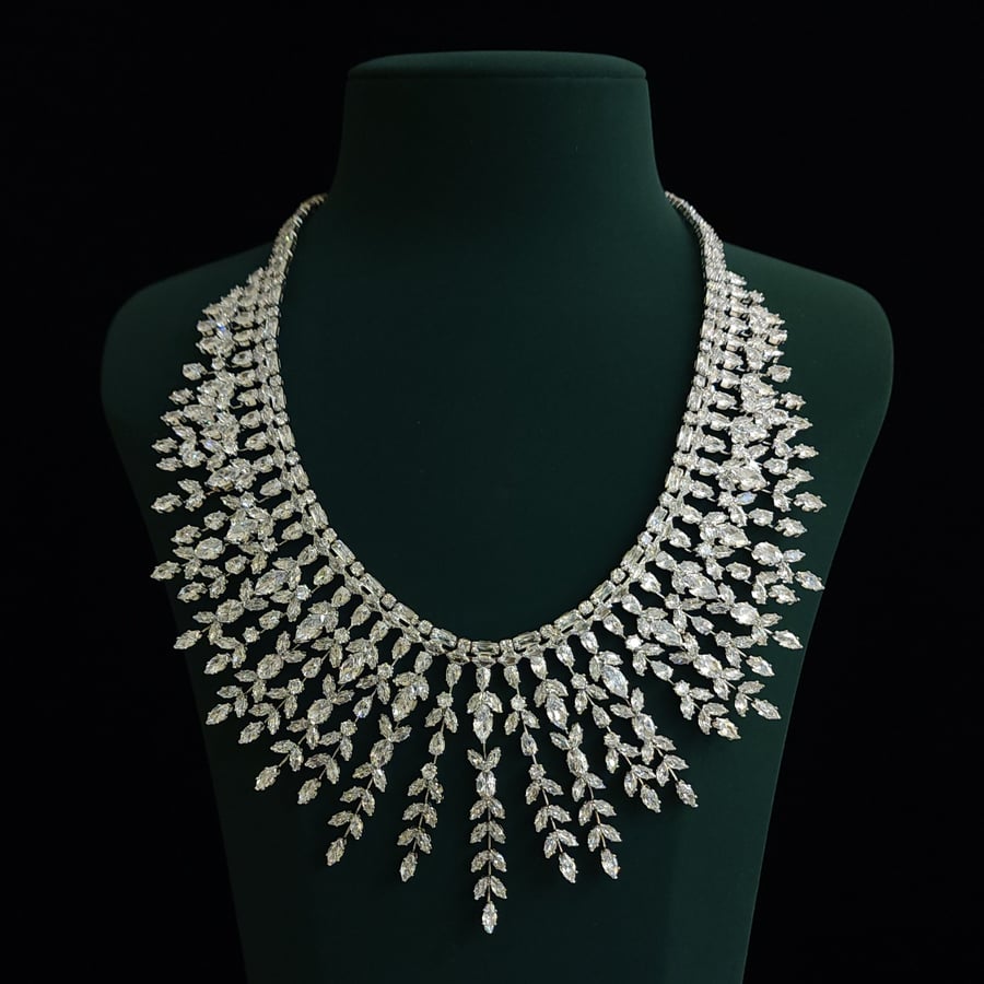 Zircon set