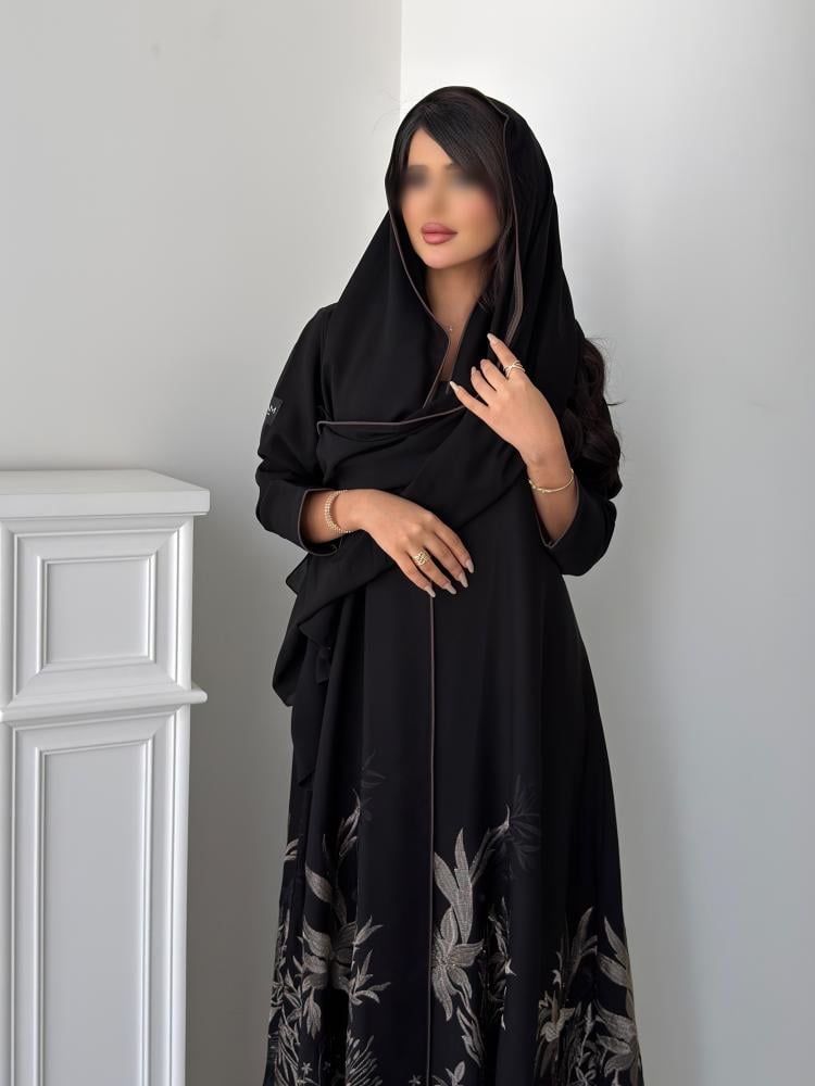عباية كريب كتان قصة كلوش تطريز