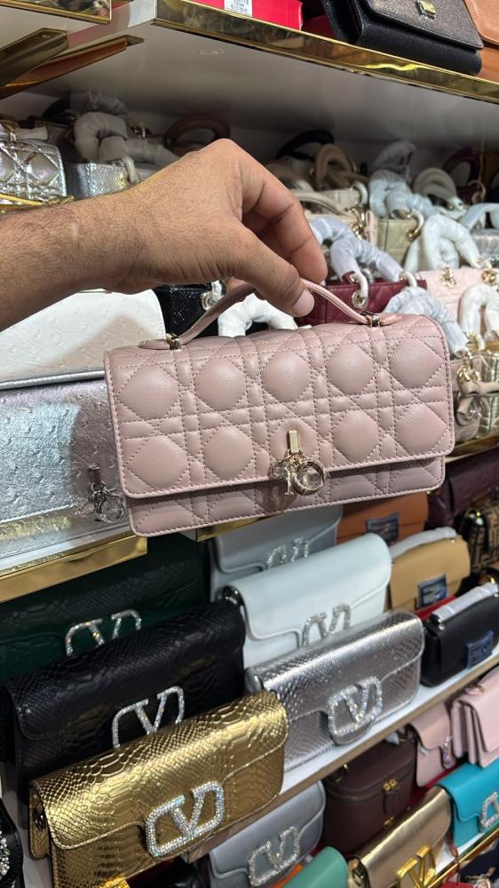 حقيبة ديور تابي ماستر كوبي ..
