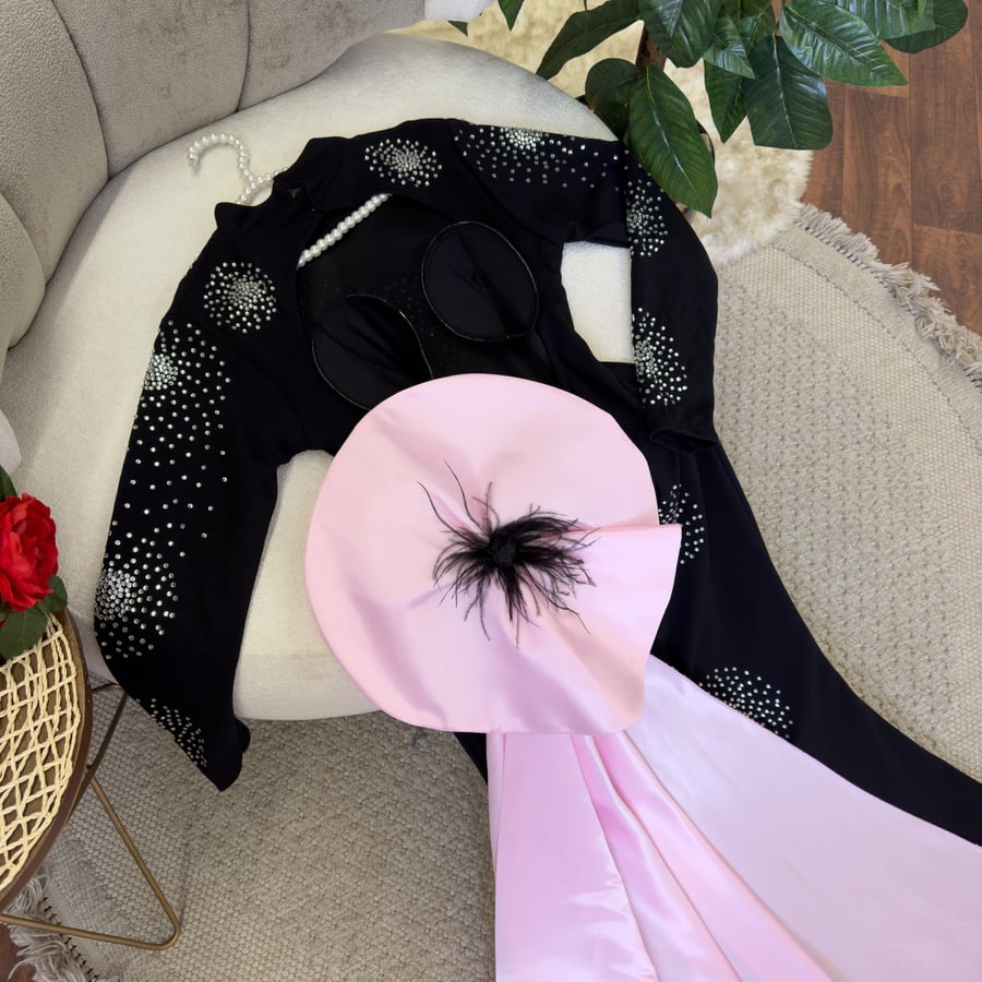 Black evening dress with a belt with a modern design – luxurious and elegant from CUTECCI