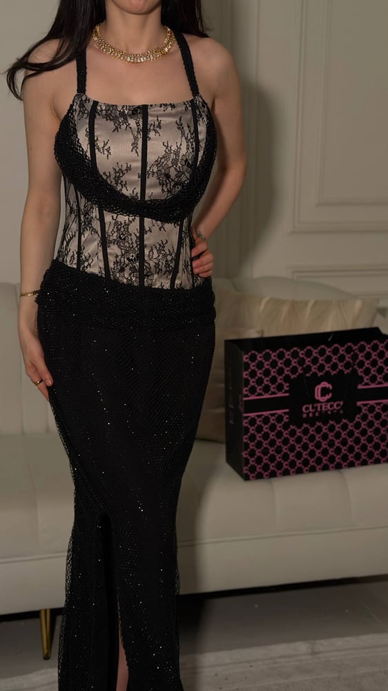 فستان سهرة اسود راقي