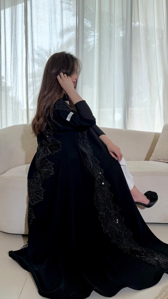عباية ورد