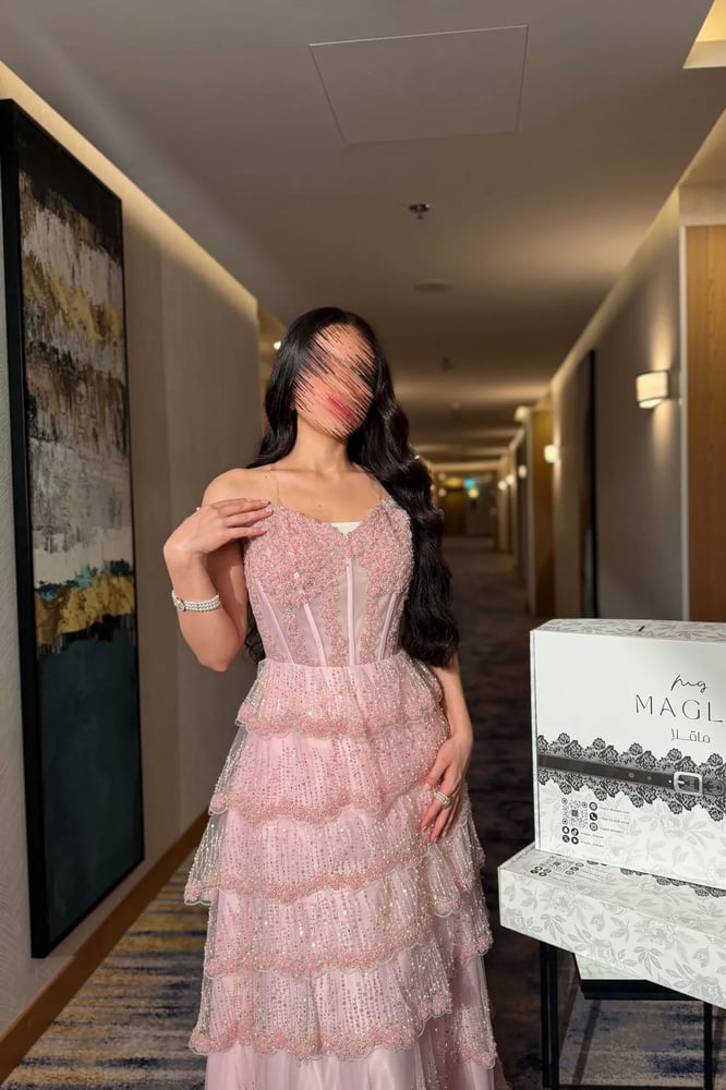 فستان سهرة بيبي بينك طبقات تل بكورسيه