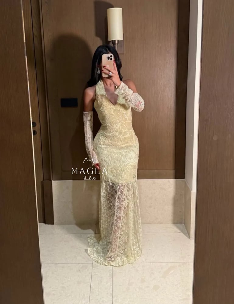 فستان عاليه