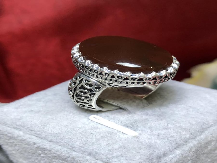 خاتم فضه بحجر العقيق اليماني الكرزي صياغة 3D بختم الرفاعى