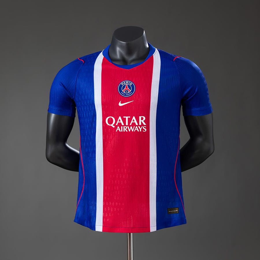 تيشيرت او طقم باريس PSG