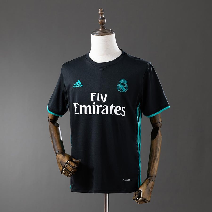 تيشيرت كلاسيك (تاريخي) ريال مدريد 17/18