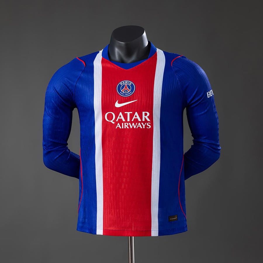 تيشيرت او طقم باريس PSG