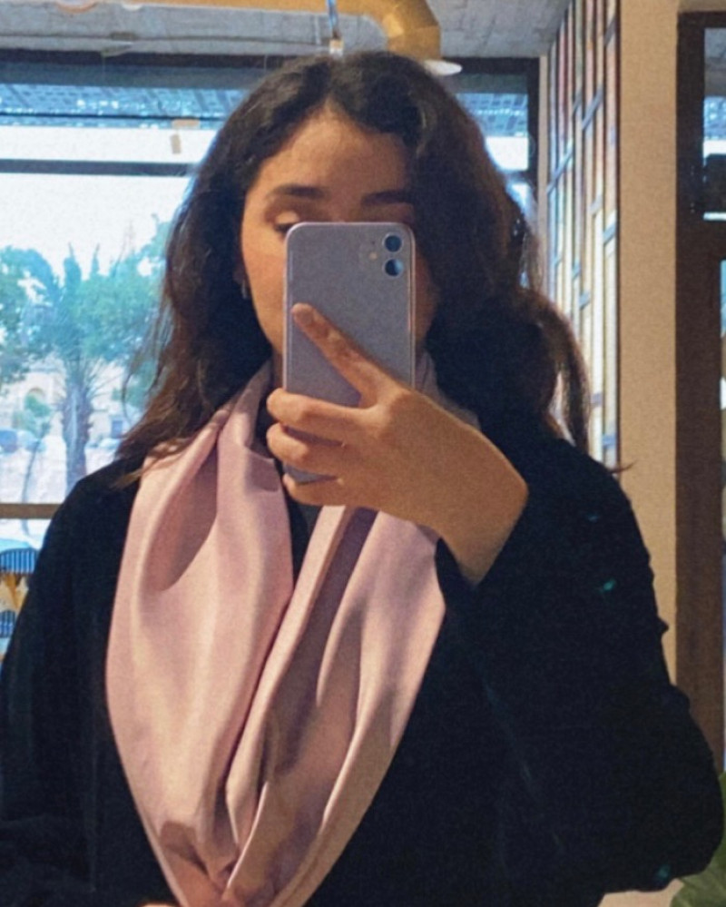 عباية "feminine"