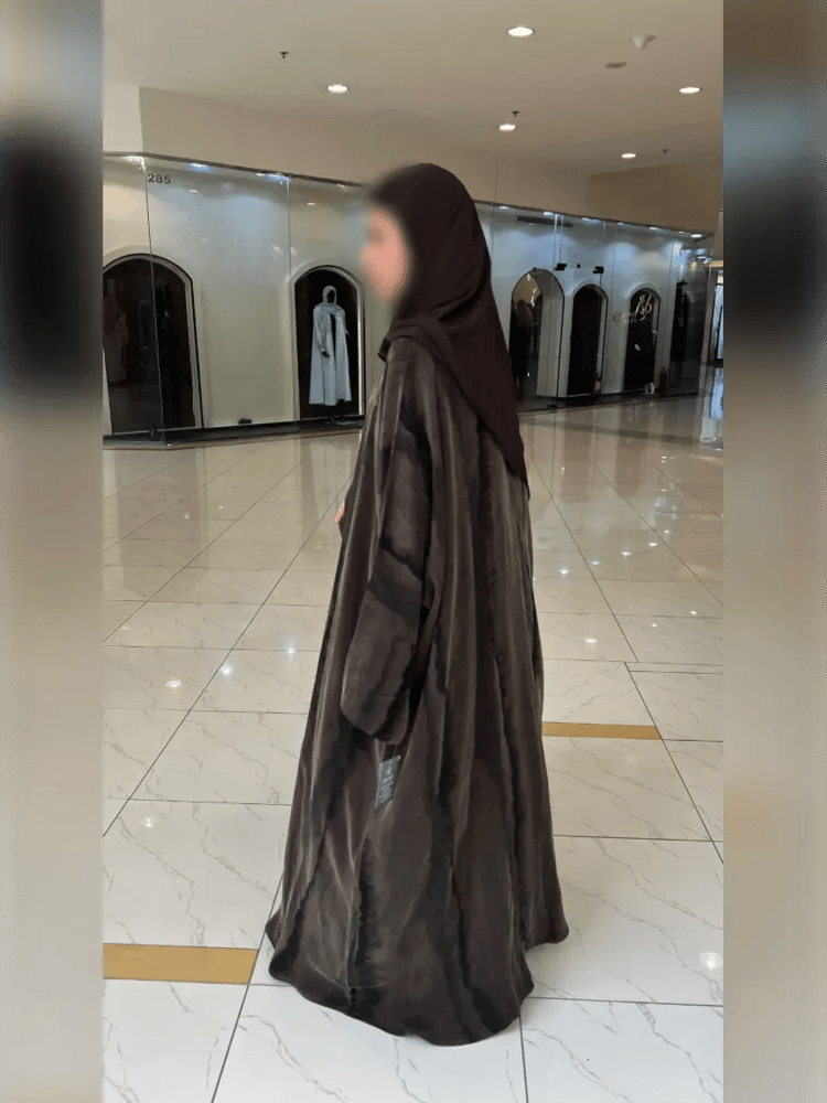 عباية سَجى حرير تركي مموج قصة نص فراشة مع طرحة