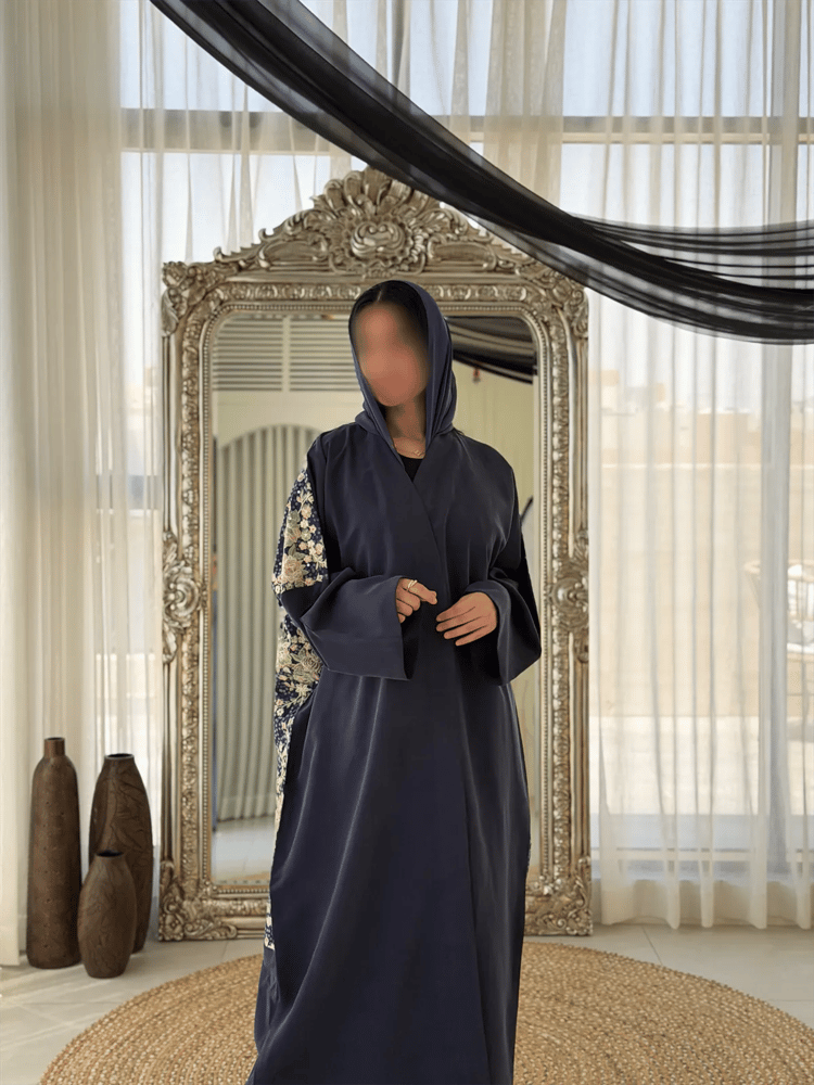 عباية  حرير مغسول تدخيلة من الخلف