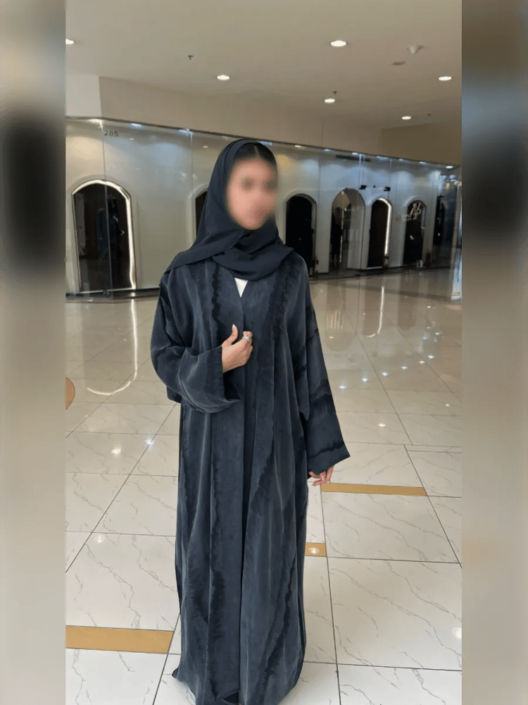 عباية سَجى حرير تركي مموج قصة نص فراشة مع طرحة