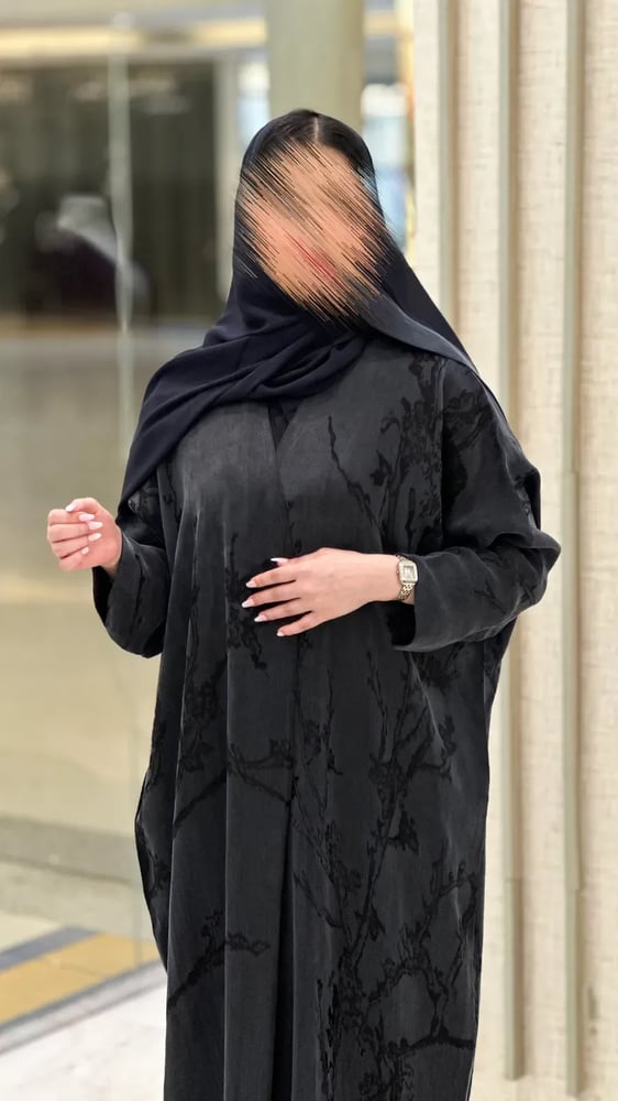 عباية وسن حرير تركي جاكار مشجر