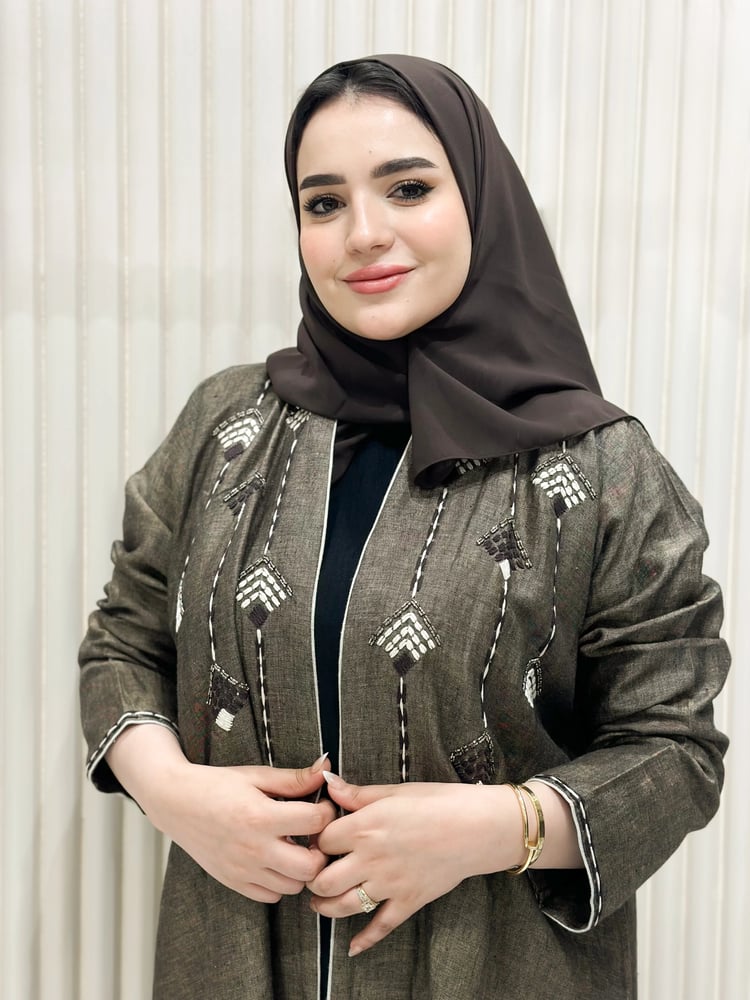 عباية لنن طبيعي شك بتطريز تراثي