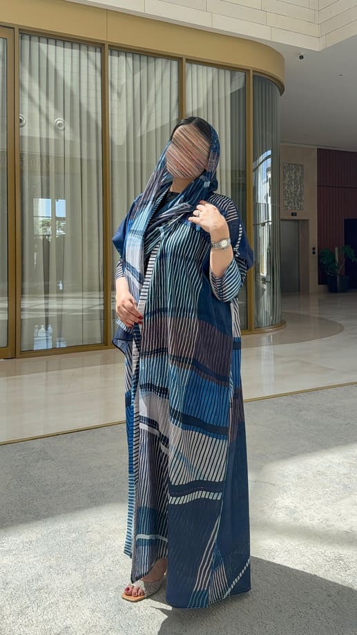 عباية منقوشة