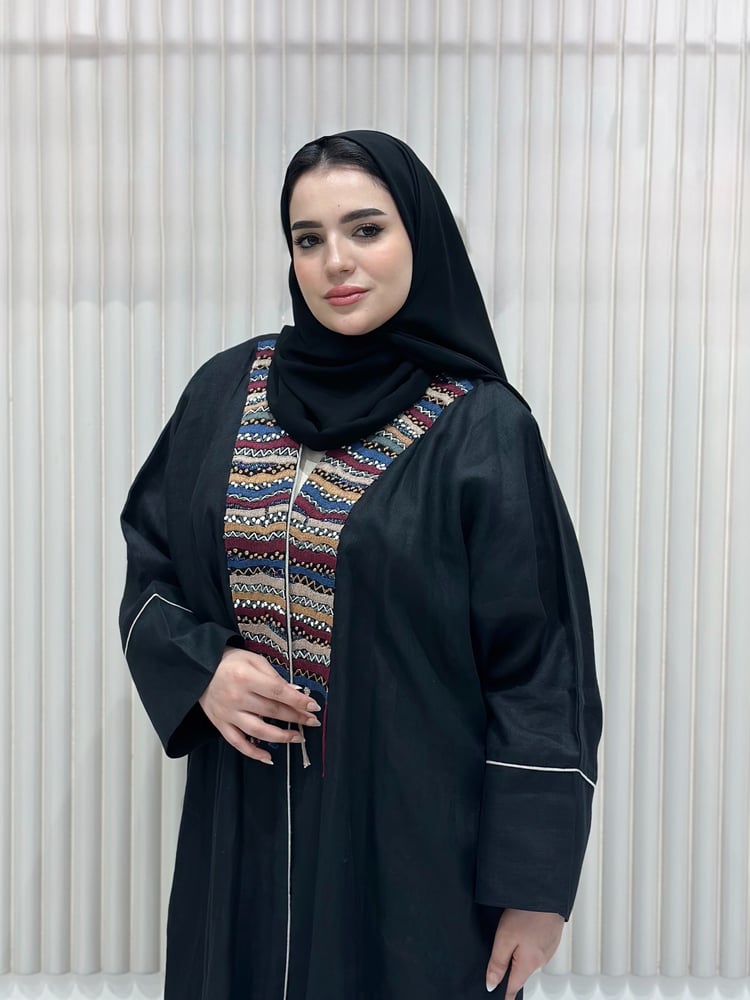عبايات شك وتطريز