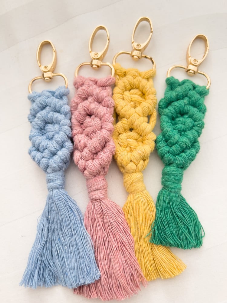 Macrame  ميدالية مكرمية توزيعات هدايا تخرج