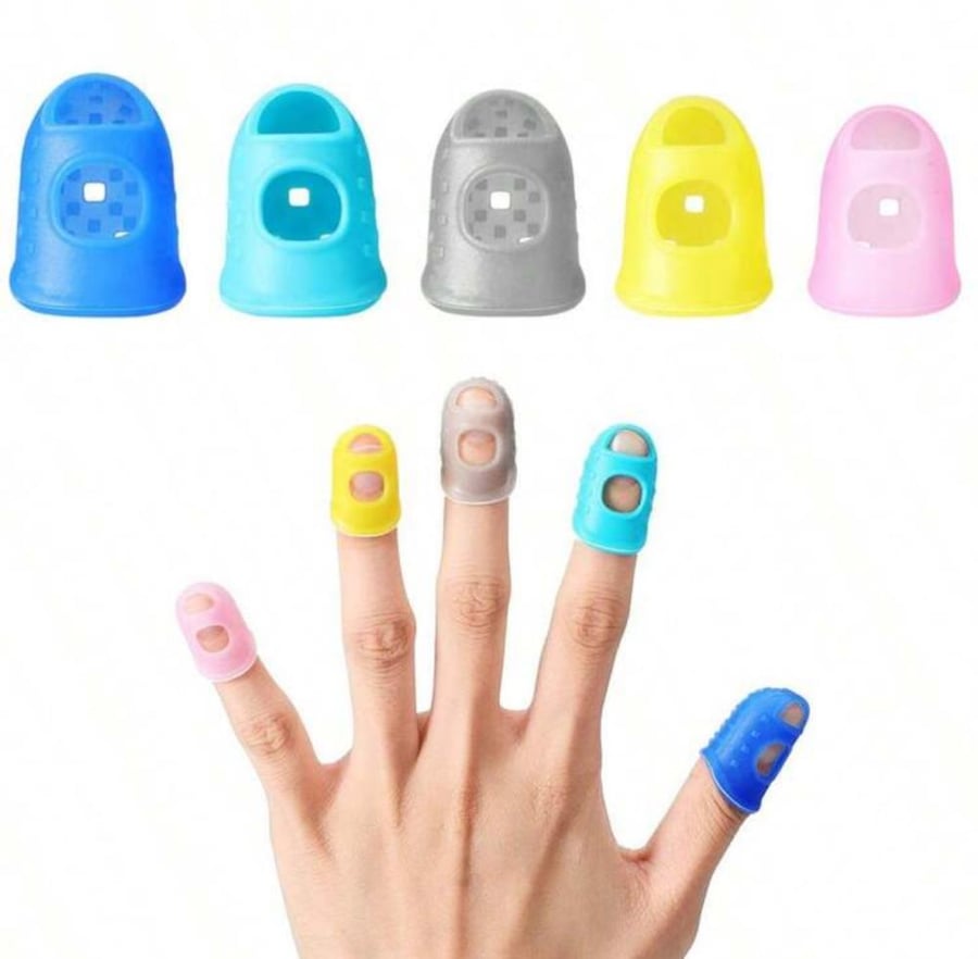 5 finger protector pieces in different sizes