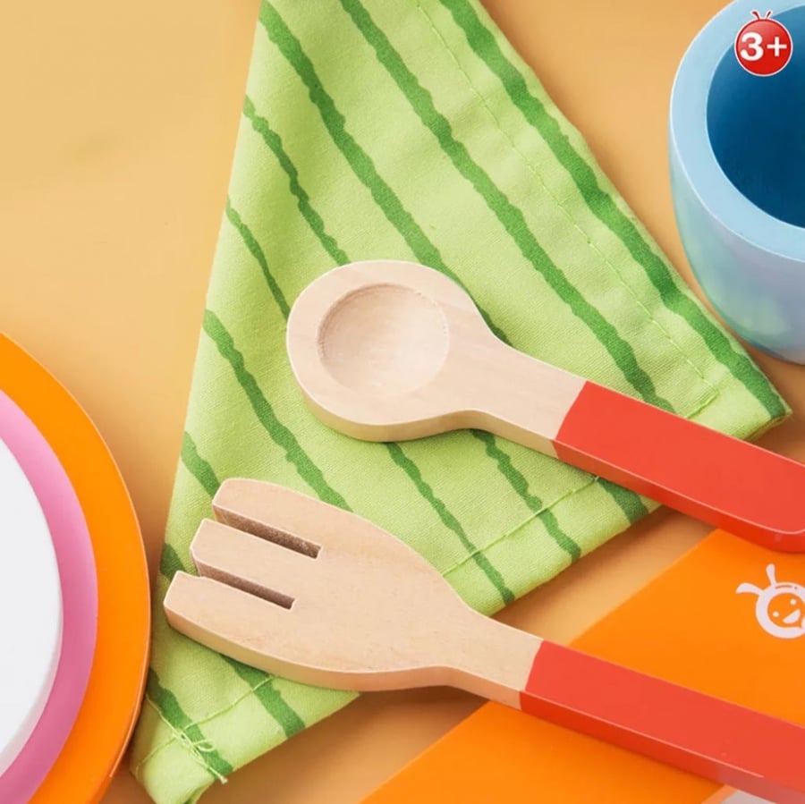 Breakfast serving set