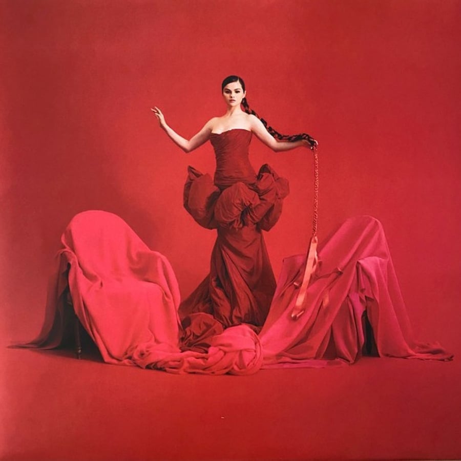 Selena Gomez - Revelación