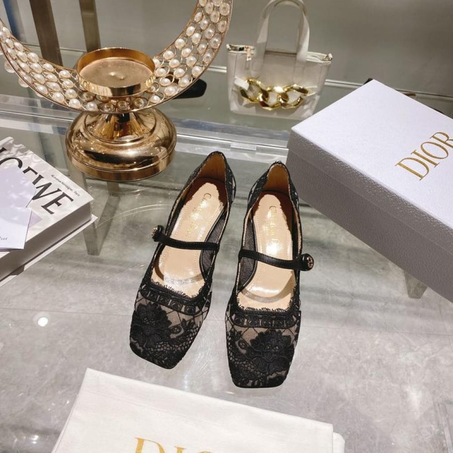 Dior shoe