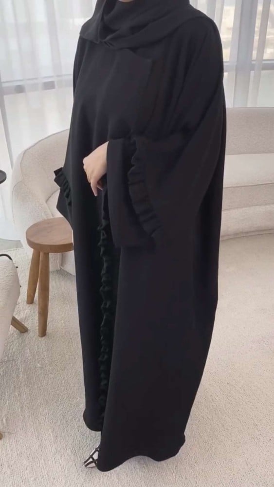 عباية نص بشت