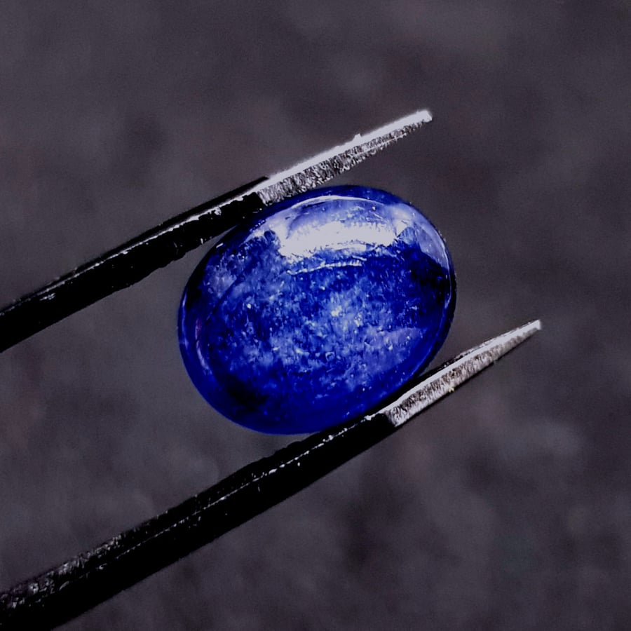 Sapphire stone