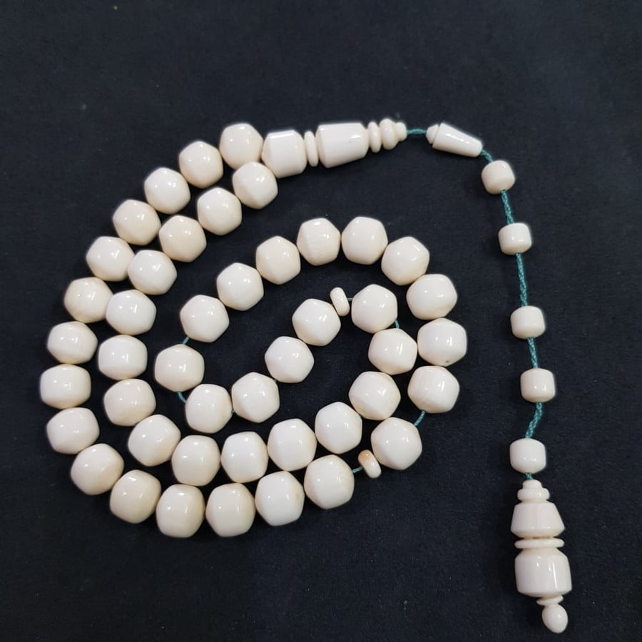 سبحة عاج طبيعي