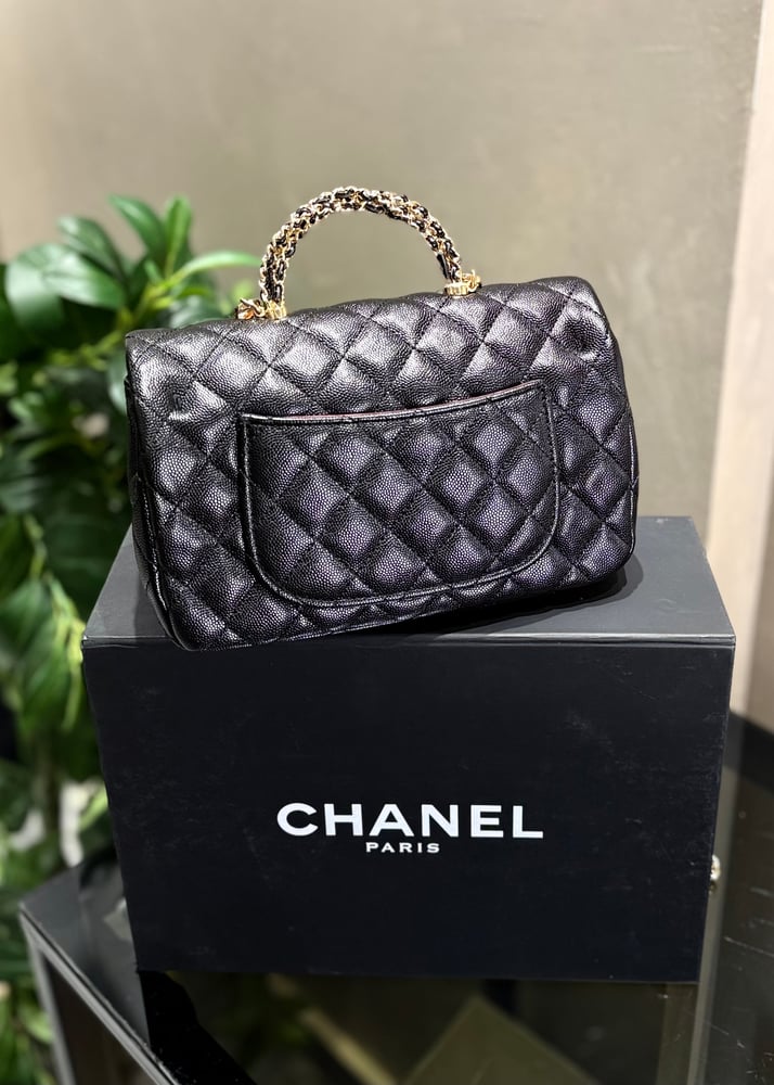 شنطة CHANEL فخمة مع الملحقات