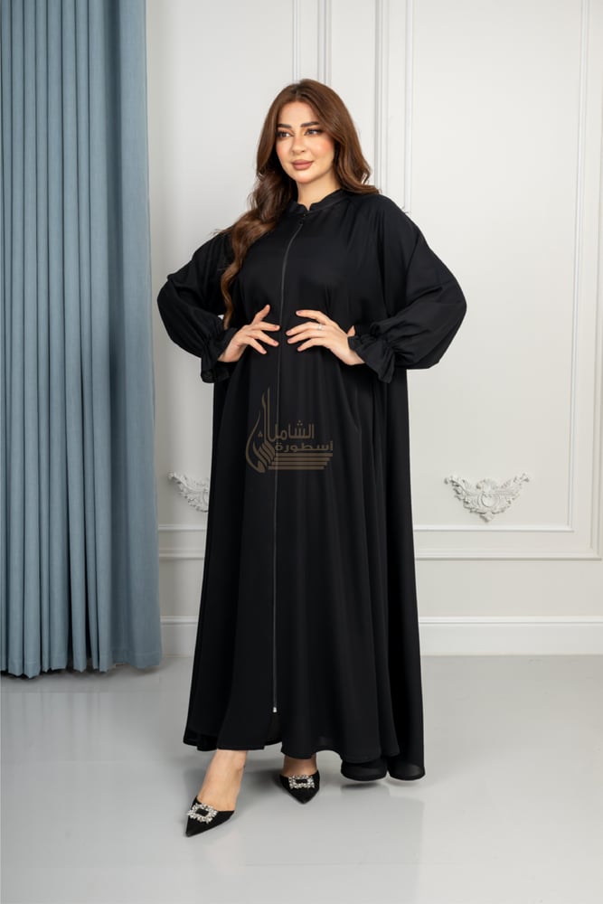 عباية افنان  كلوش سحاب  ساده بمسكة على الكم راقيه