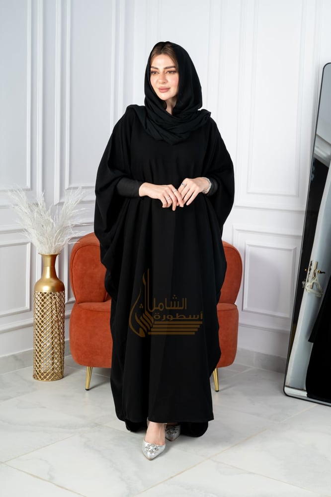 عبايه بشت كلوش راقيه مع كم مطاط