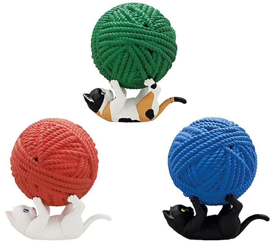 قاتشابون Kitten Ball