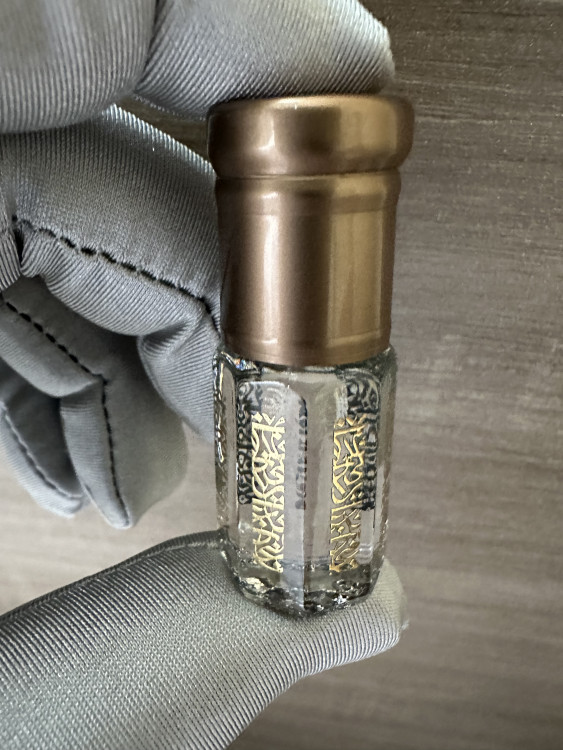 Indian rose perfume oil