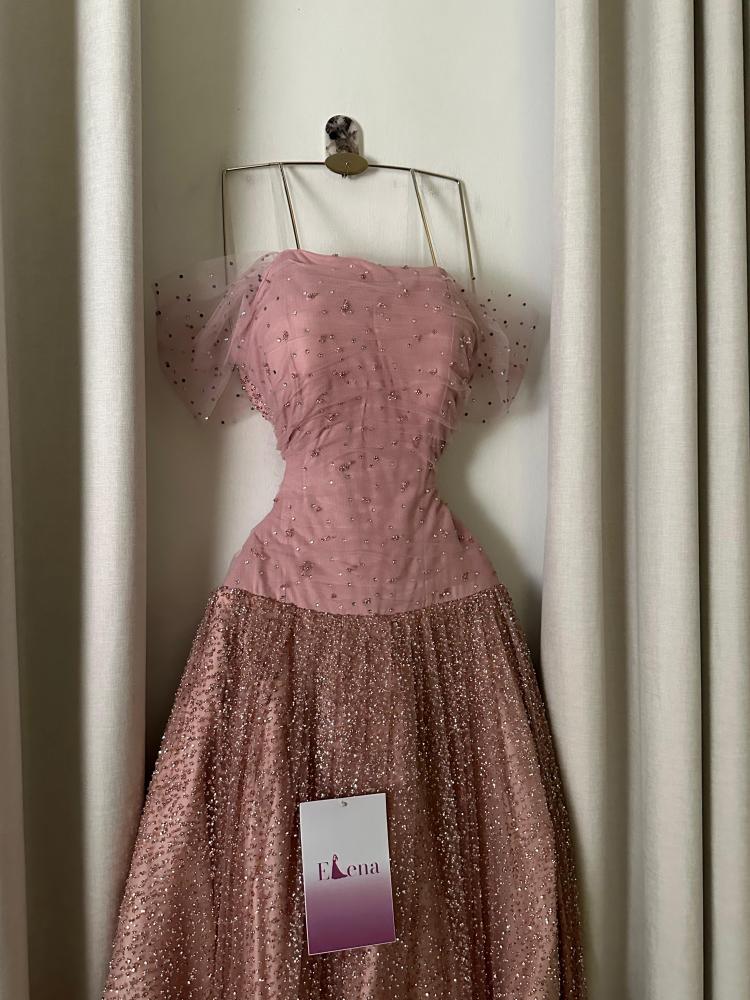 E197 dress