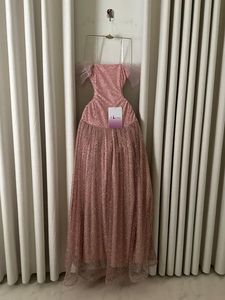 E197 dress
