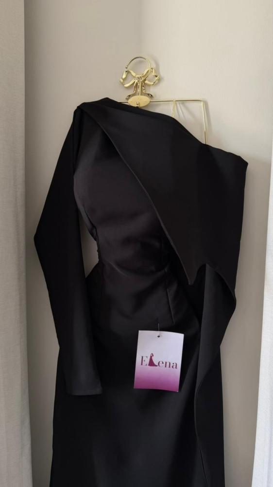 E258 dress