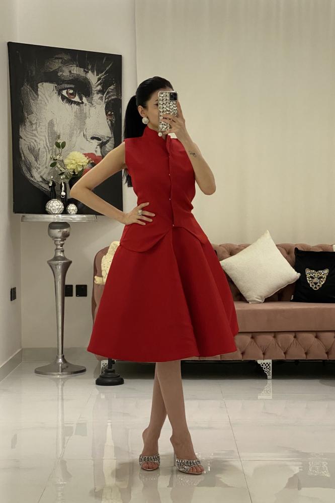 Alina Red Charm 88
