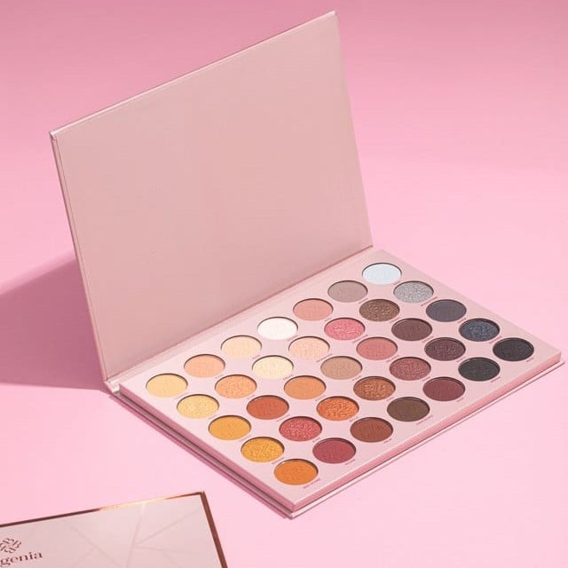 BOGENIA MATCH EYESHADOW PALETTE FANTASTIC BG905.001