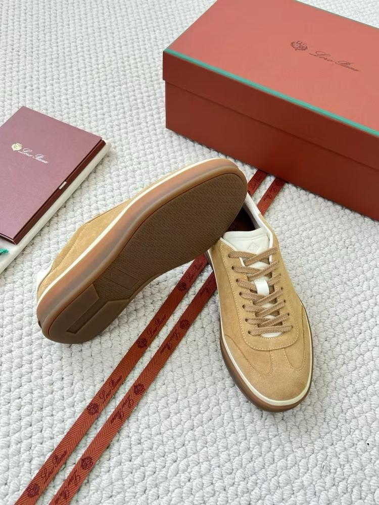 LORO PIANA