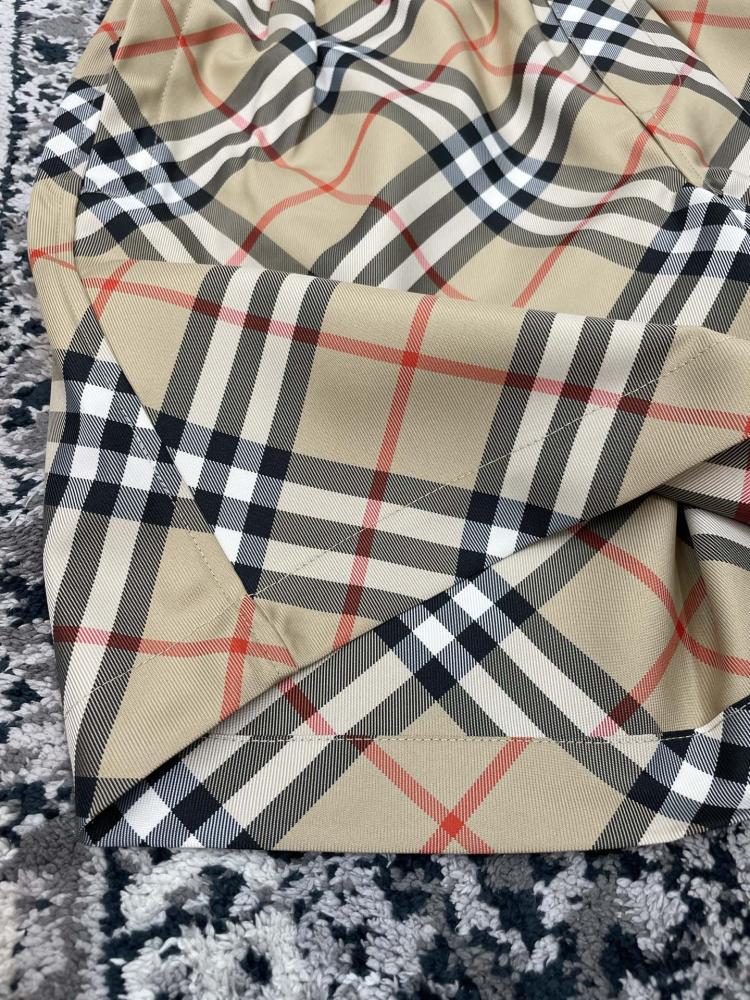 BURBERRY