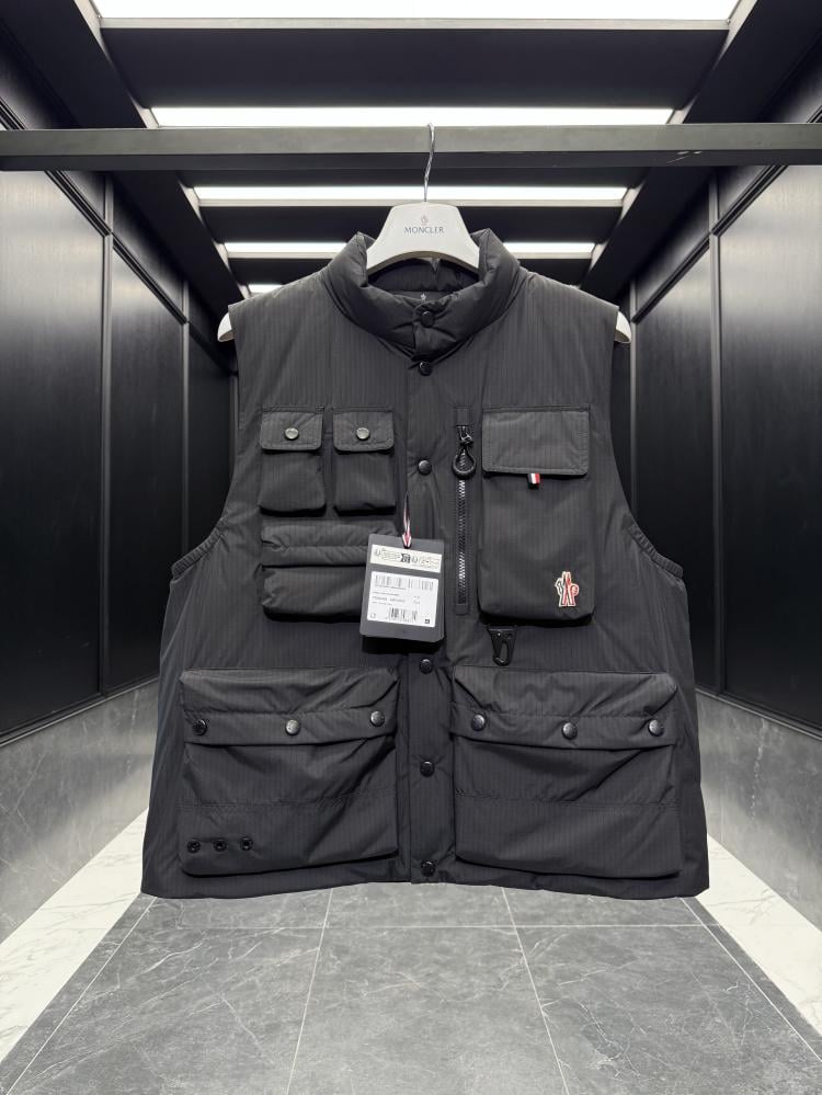 MONCLER