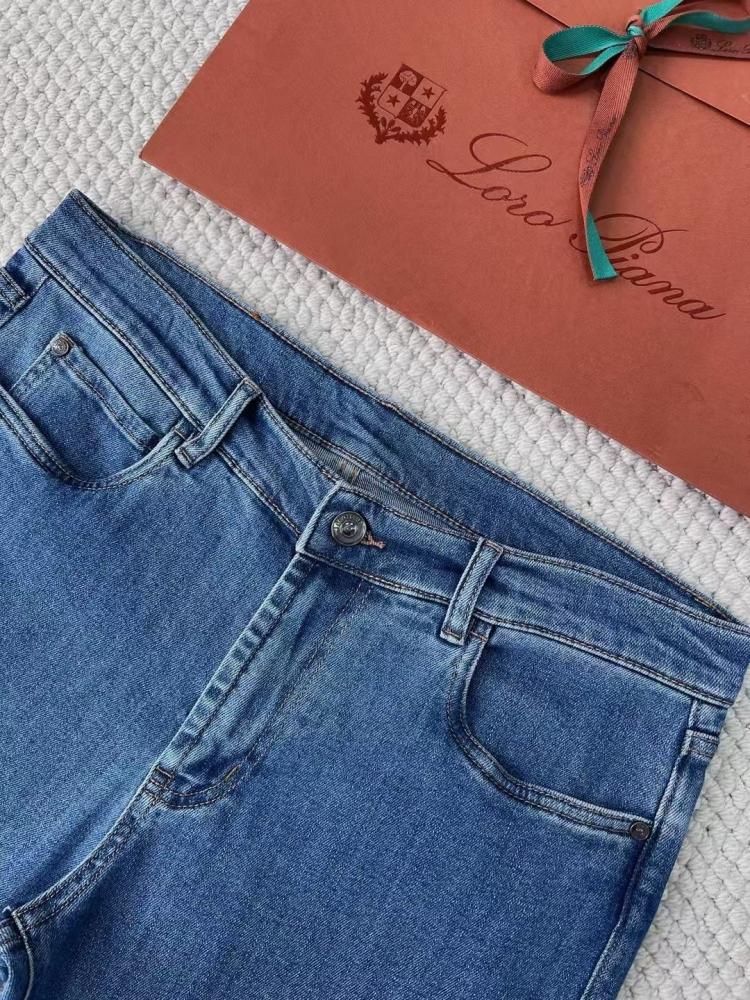 LORO PIANA